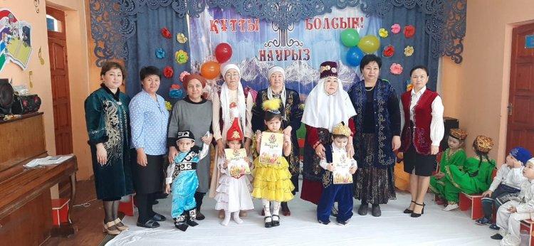 17.03.2022ж. "Еркетай"орта тобының "Наурыз"мерекесіне арнаған ертеңгілігі